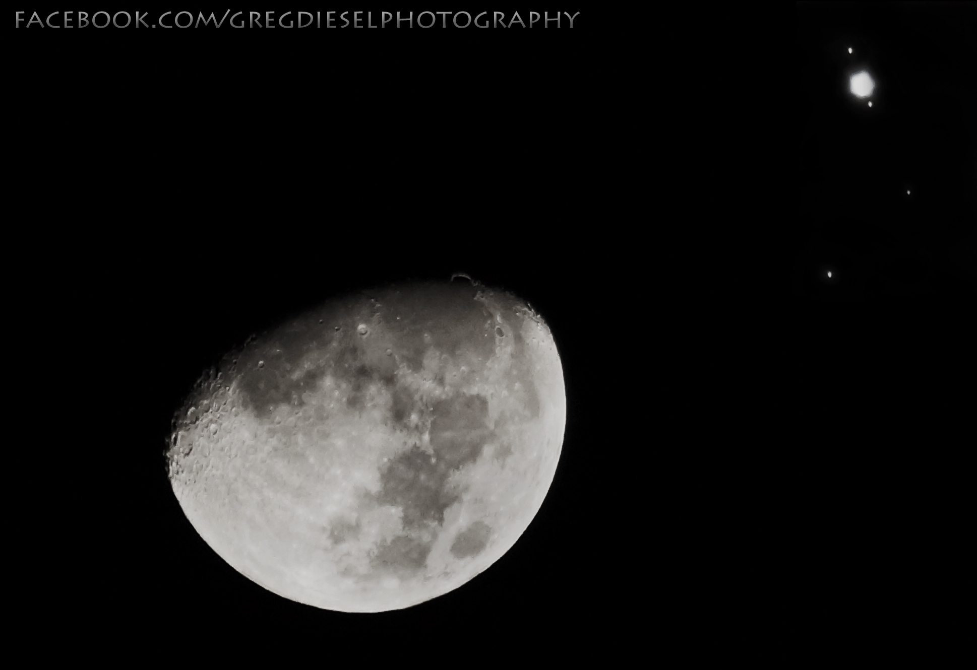 Close Encounter of Jupiter and Moon Wows Stargazers